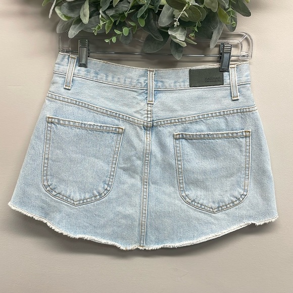 NWT Carmar Beatrice Pearl Side Trim Zip Front Distressed Denim Jean Skirt 28 - Picture 7 of 16